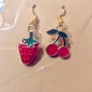 New 🍒 Strawberry and Cherry 🍓Handmade Earrings